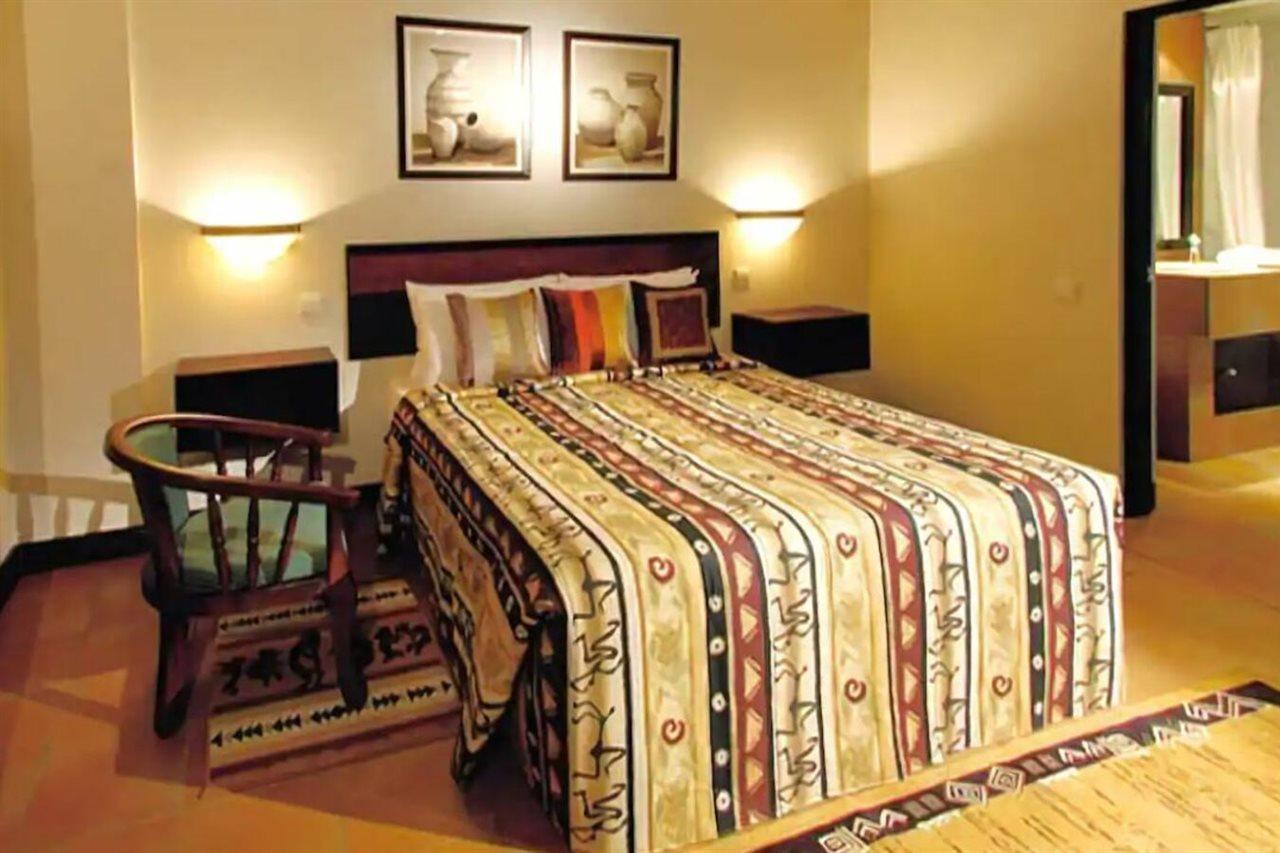Blue Pearl Hotel & Apartments Dar es Salaam Zewnętrze zdjęcie