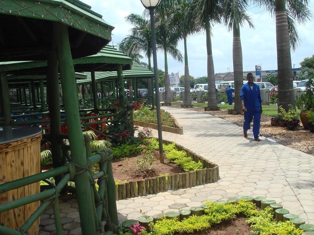 Blue Pearl Hotel & Apartments Dar es Salaam Zewnętrze zdjęcie