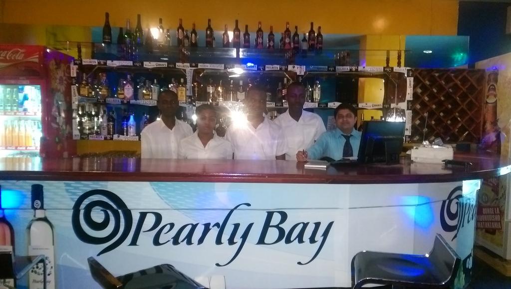 Blue Pearl Hotel & Apartments Dar es Salaam Zewnętrze zdjęcie