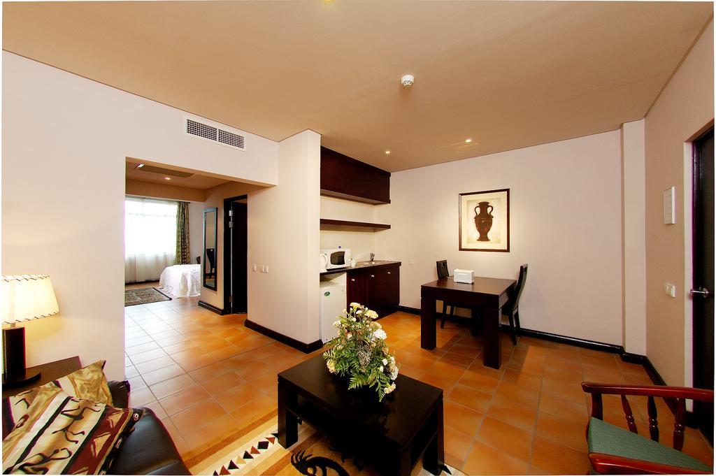 Blue Pearl Hotel & Apartments Dar es Salaam Zewnętrze zdjęcie
